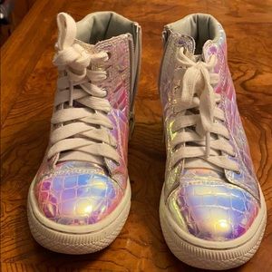 Little girls high top tennis shoes